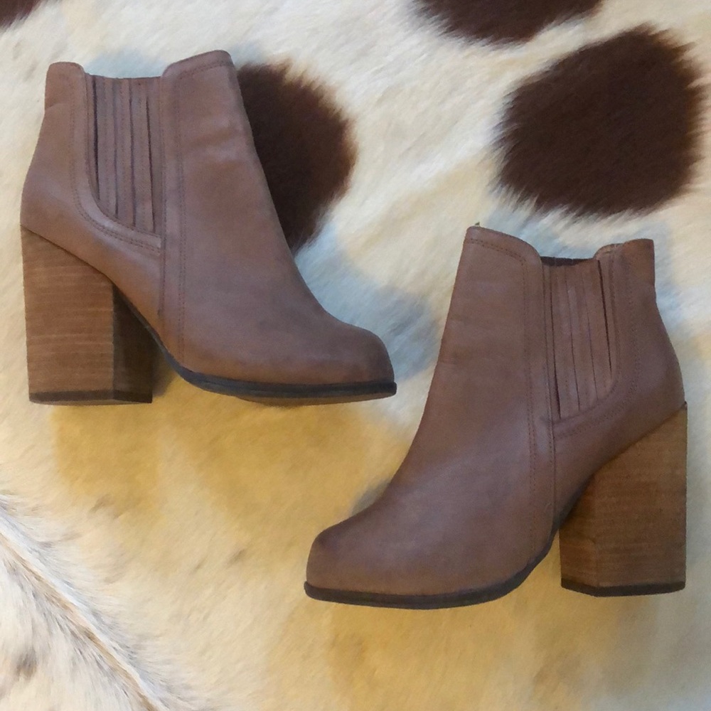 Jeffrey Campbell Hanger Boots - Size 7